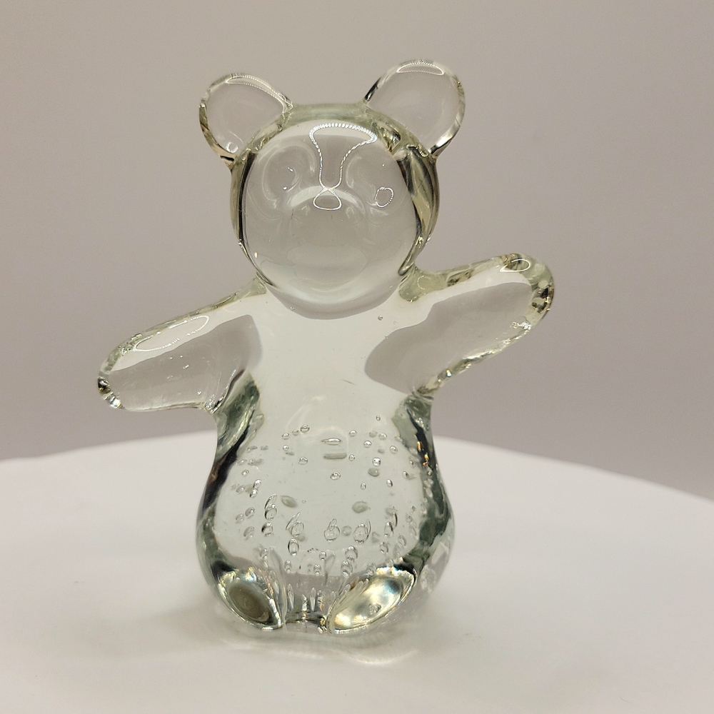 Clear Glass Controlled Bubbles Bear Paperweight